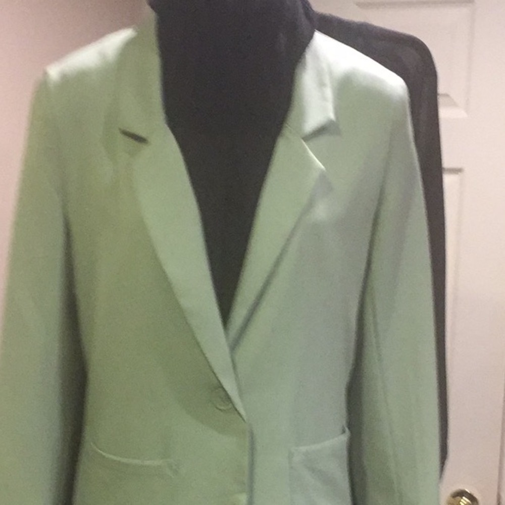 NWT Blazer light weight - Picture 2 of 4